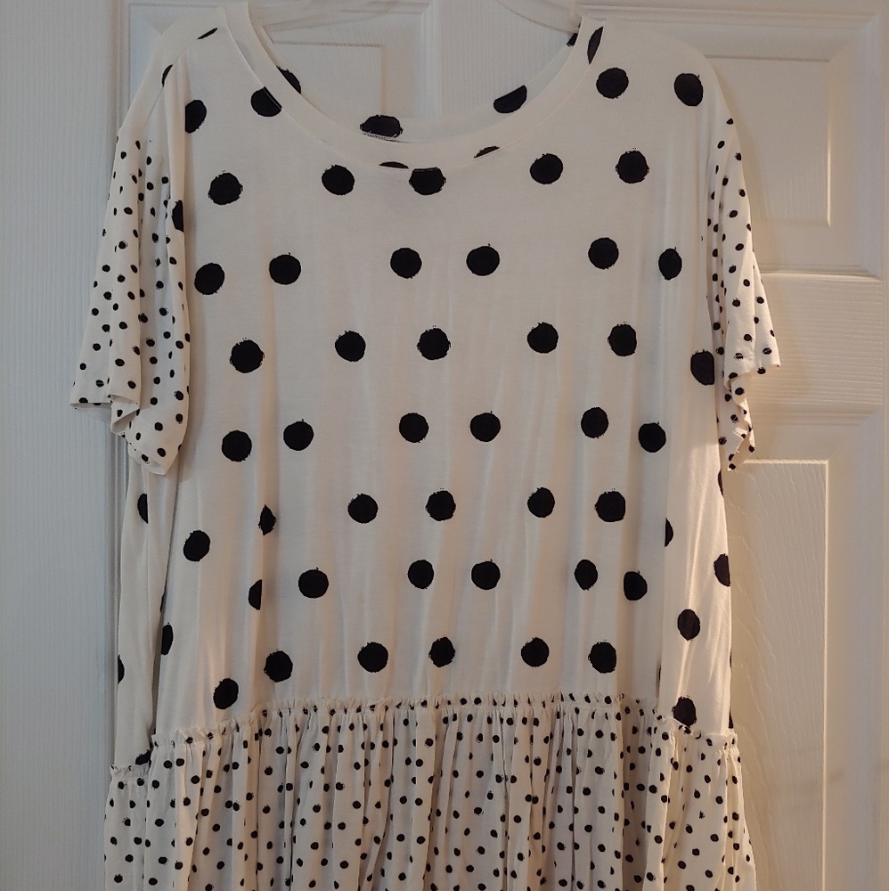 Agnes & Dora relaxed ruffle tee